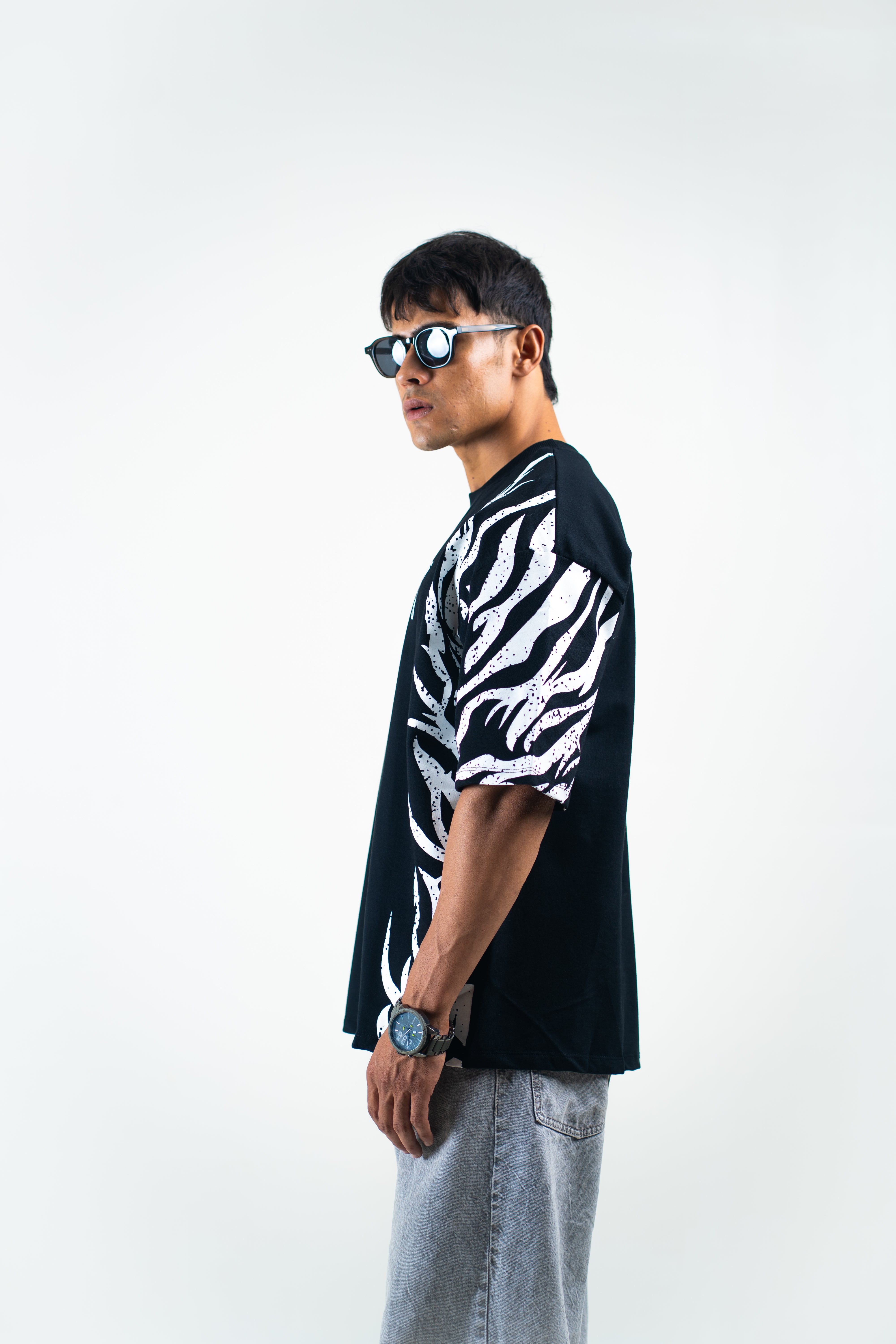 Drippy Tribal Wrap Oversized Tee