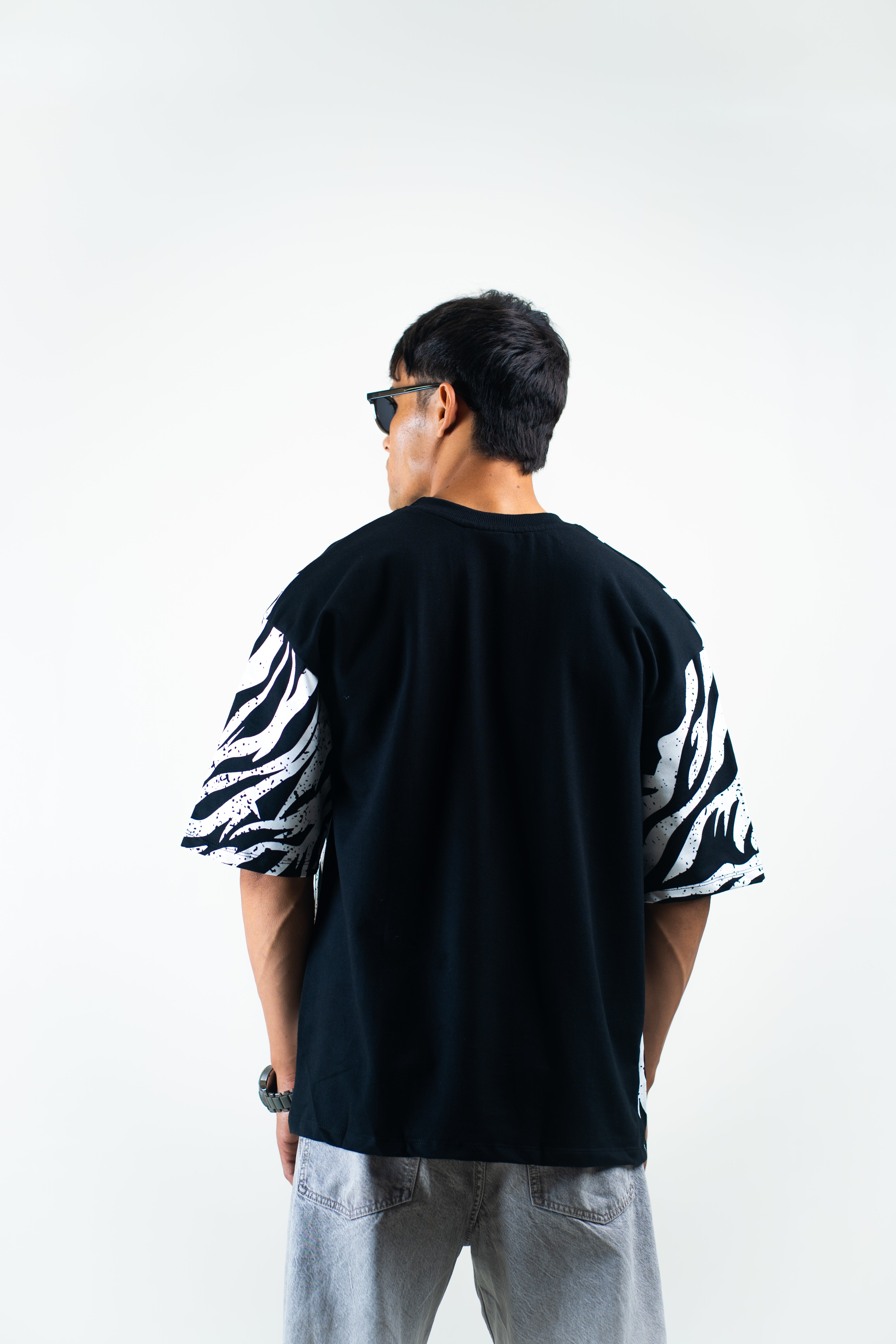 Drippy Tribal Wrap Oversized Tee