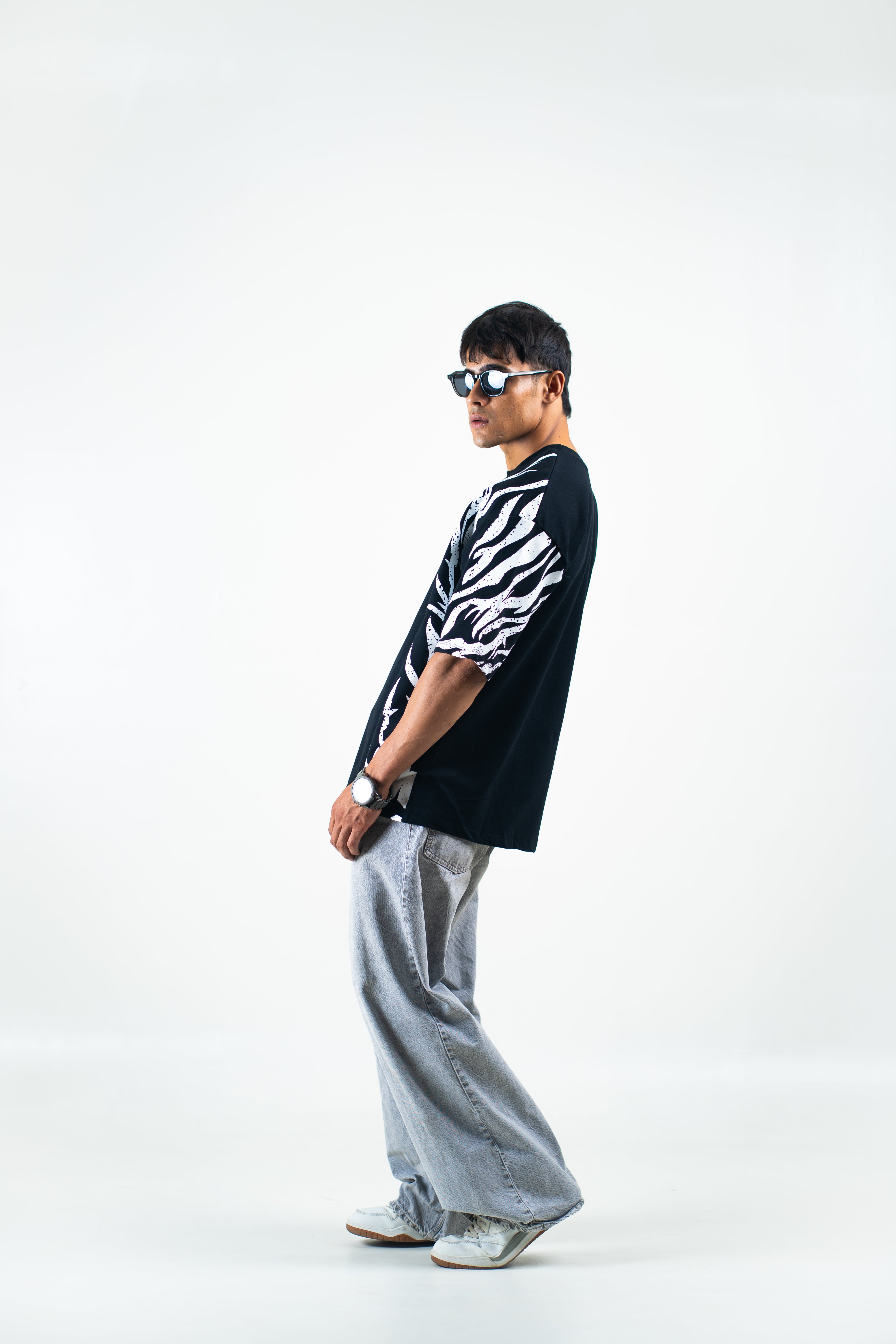 Drippy Tribal Wrap Oversized Tee